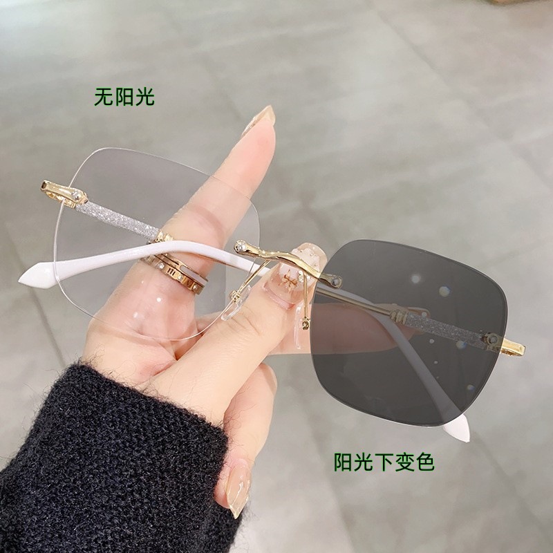 Versión coreana de las gafas sin montura del deseo puro de ins, anti-luz azul de alta definición, espejo de cambio de color sensible al grado, espejo de lectura de diseño de flash fino