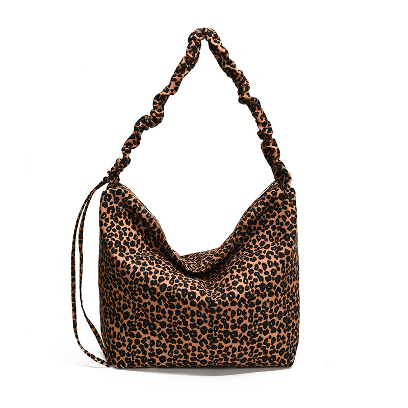 Leopard print women's tote large capacity crossbody bag, 2024 new casual canvas college student fashion class bag_voghion.com