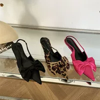 Small sandals with bow low-cut, 2025 years