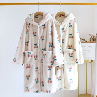 2022 new ladies nightgown home clothes flannel padded fleece-lined plush hooded home clothes a generation of hair