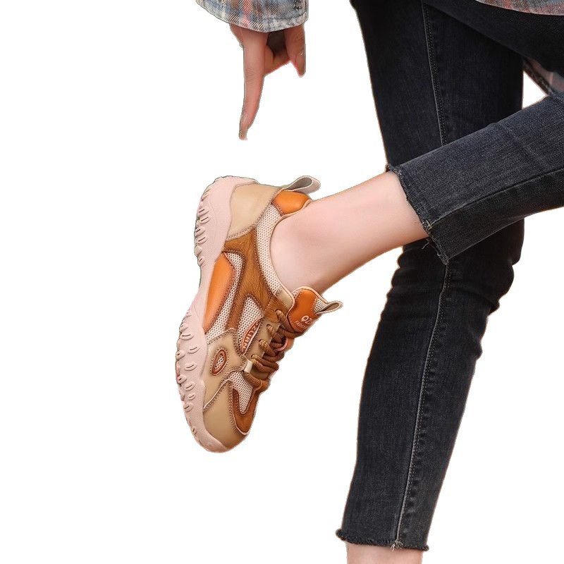 Zapatos deportivos de mujer 2025 nuevos zapatos casuales de primavera y verano de malla de mujer explosión versátil retro ligero zapatos de malla Gump