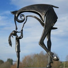 Cross-border Kiss Horse Sculpture Metal Craft Ornament Horse Sculpture Modern Statue Ancient Style