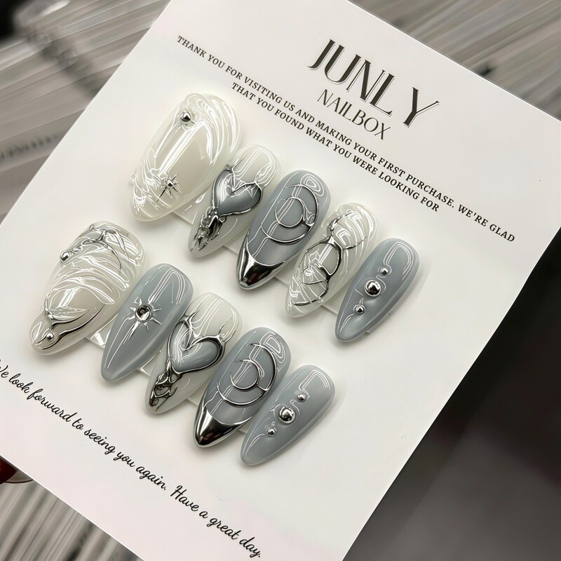 Silver Y2K European and American autumn new arrivals, high-quality short almond and medium almond handmade press-on nails Silver Y2K European and American autumn new arrivals, high-quality short almond and medium almond handmade press-on nails