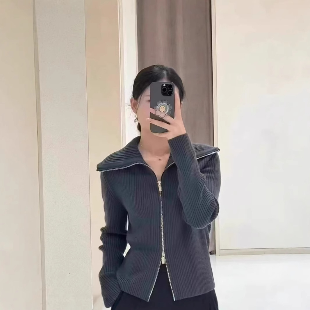 小@禾同款 双拉链开衫 精纺羊毛细针织法 手感密实软糯合身版型
