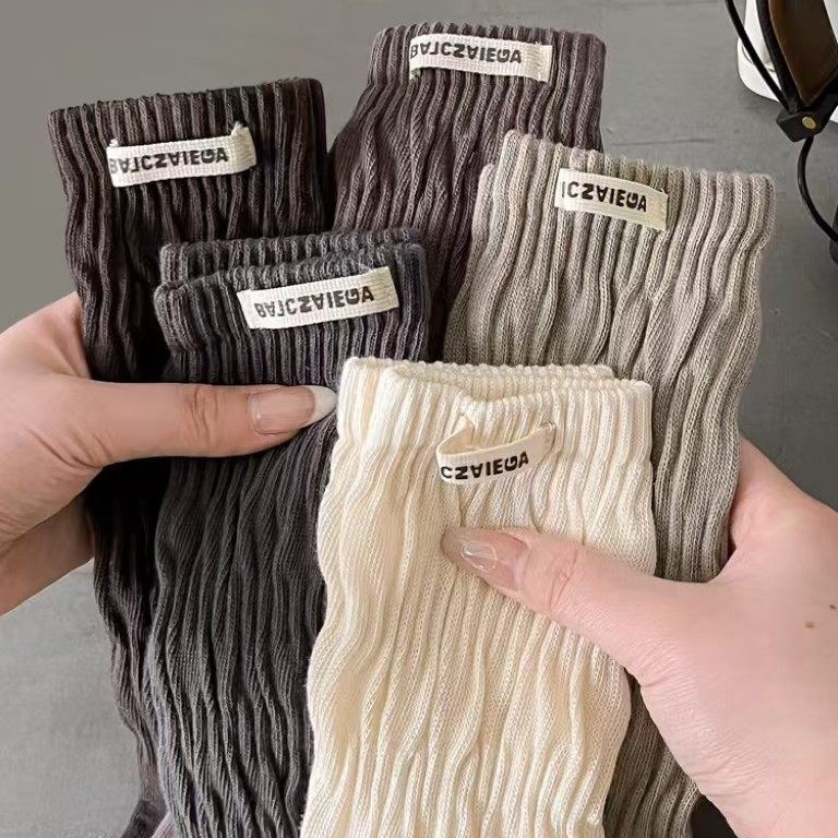 Women's Spring and Autumn Style Knee-High Socks, Trendy Solid Color Socks for Fall and Winter, Suitable for Pairing with Birkenstock Shoes, Seamless Long Socks