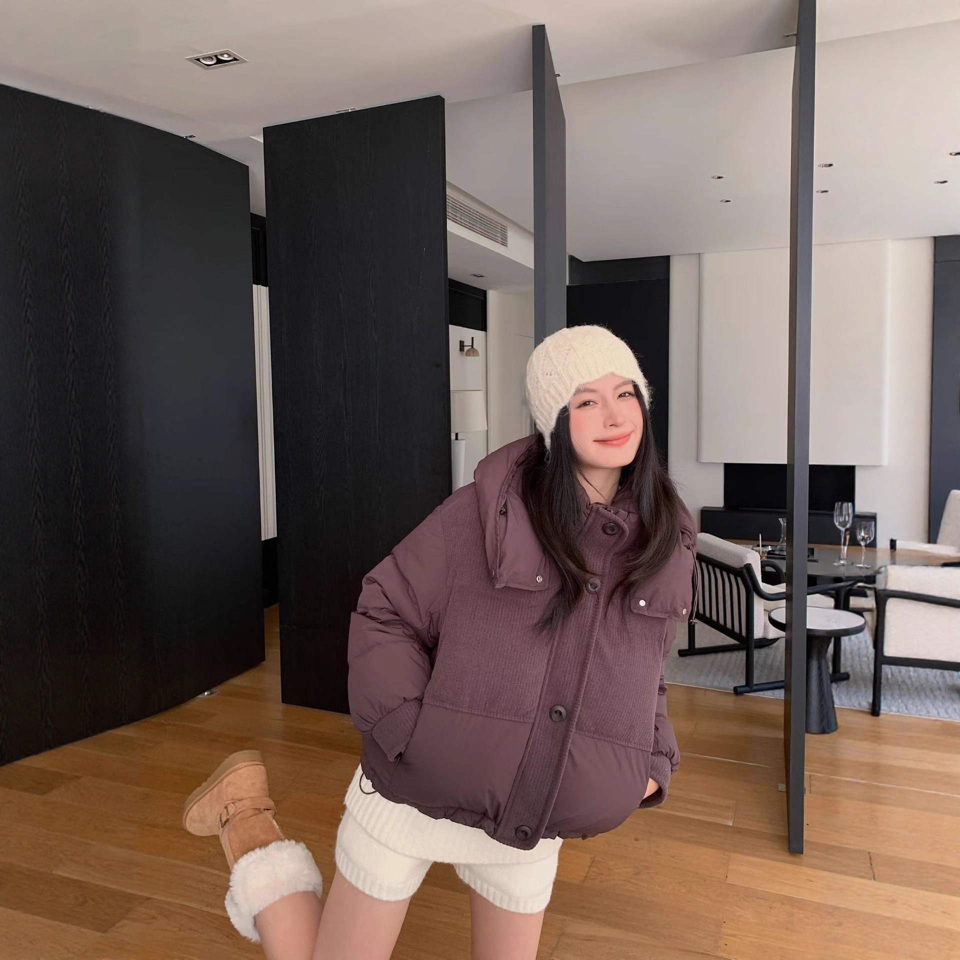 韩系90绒学院风蓬松外套冬季新款2025短款立领小个子显瘦羽绒服女