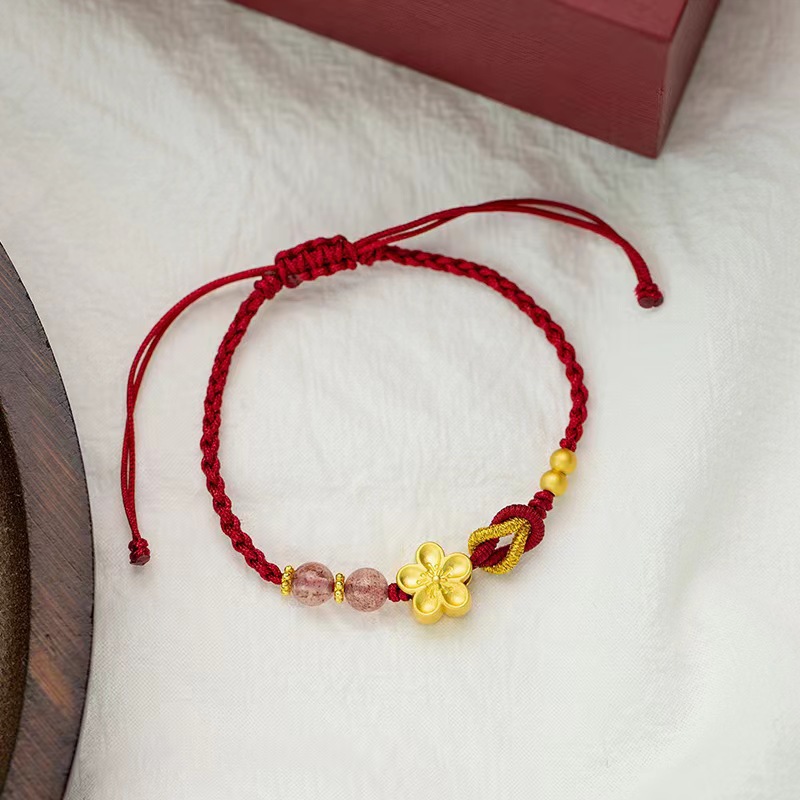 Imitation Natural Strawberry Crystal Peach Blossom Bracelet for Women, Hand-Woven Bracelet for Students, National Fashion, Light Luxury Style Red Rope