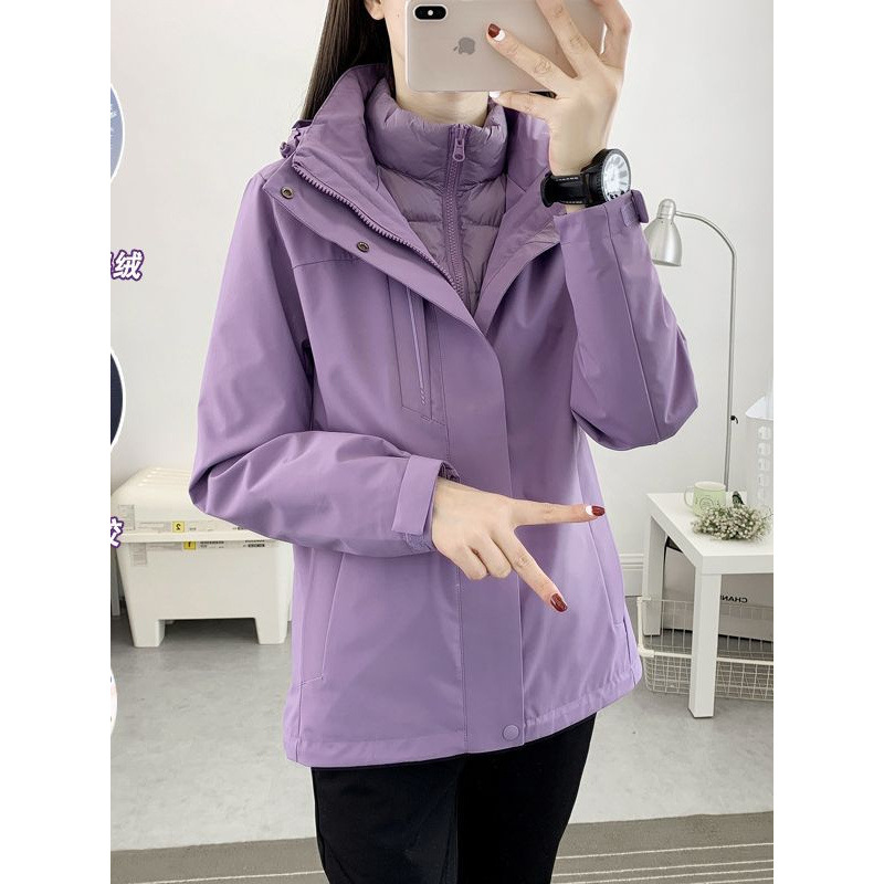 Jacket de asalto para hombres y mujeres otoño y invierno 2023 nuevo estilo al aire libre 3 en 1 desmontable plumón escondido marca de marea a prueba de viento impermeable image 1