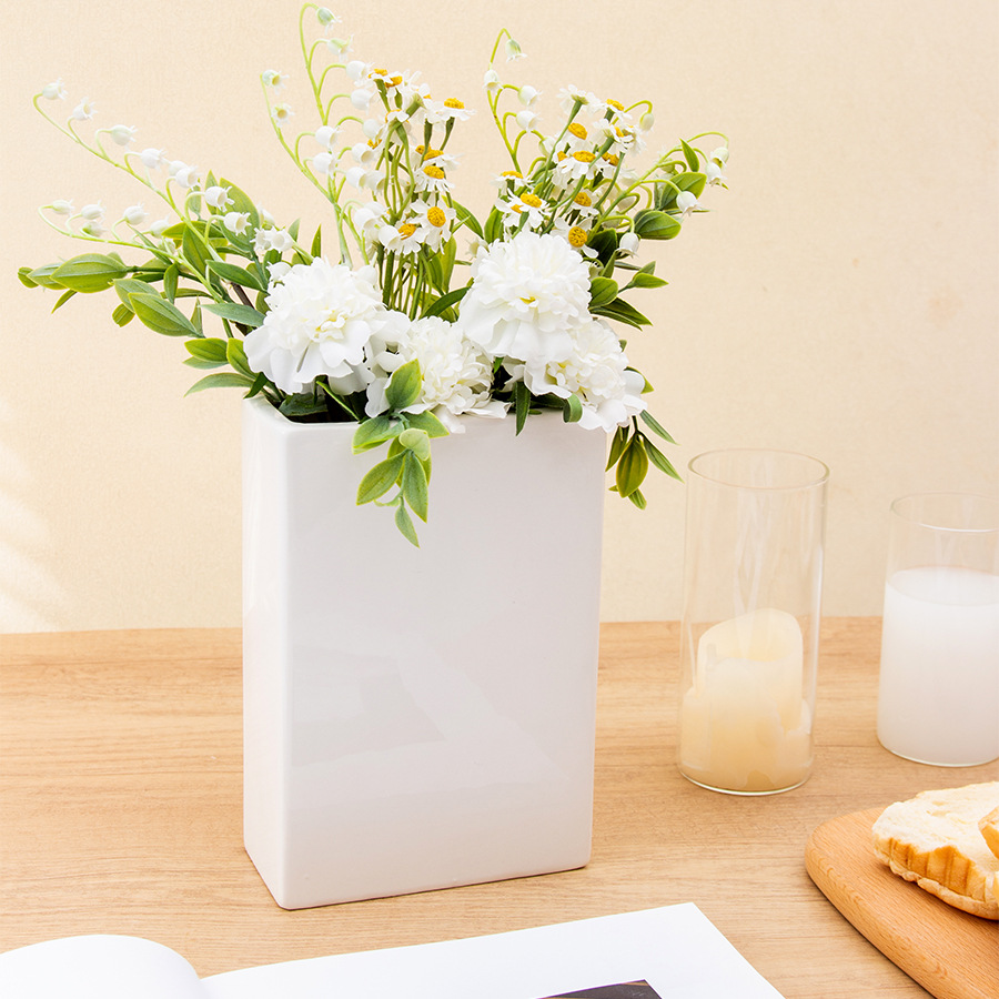 ���ƿ羳�մɻ�ƿ�廨�߼��а�ɫװ�ΰڼ�ins��ŷʽ�鱾��ƿ����