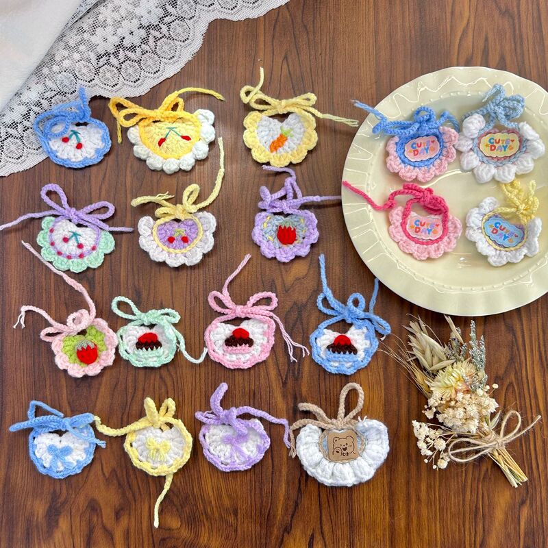 10cm Self-Deprecating Bear Bib Doll Clothes, Handmade Crochet Bib, Saliva Towel, Replaceable Accessories