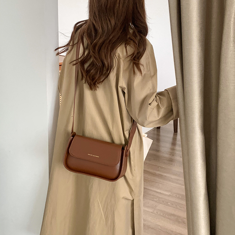 Bolso de las mujeres bolsa de mensajero de moda nicho de diseño bolsa de las axilas de las mujeres nueva correa de hombro ancha estilo coreano bolso crossbody bolsas