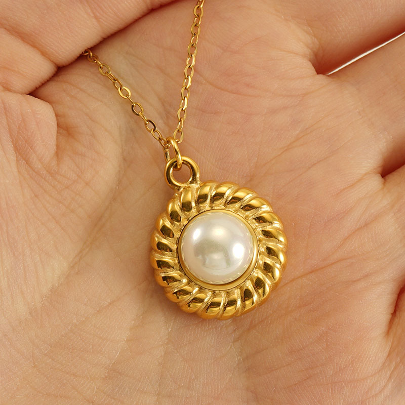 Fashionable design necklace stainless steel from pearl