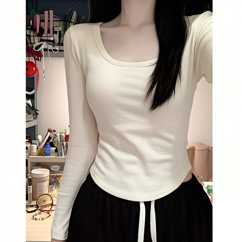 Camiseta de base delgada, cuello redondo, camiseta de manga larga para mujeres, 2024 invierno, nueva chaqueta de terciopelo de moda
