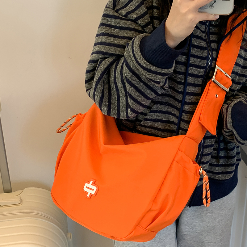 New Zipper Bag Ultra-Light Large Capacity Crossbody Casual Versatile Men's Shoulder Bag Dumpling Bag Women's Commuter Bag - Thumbnail 3