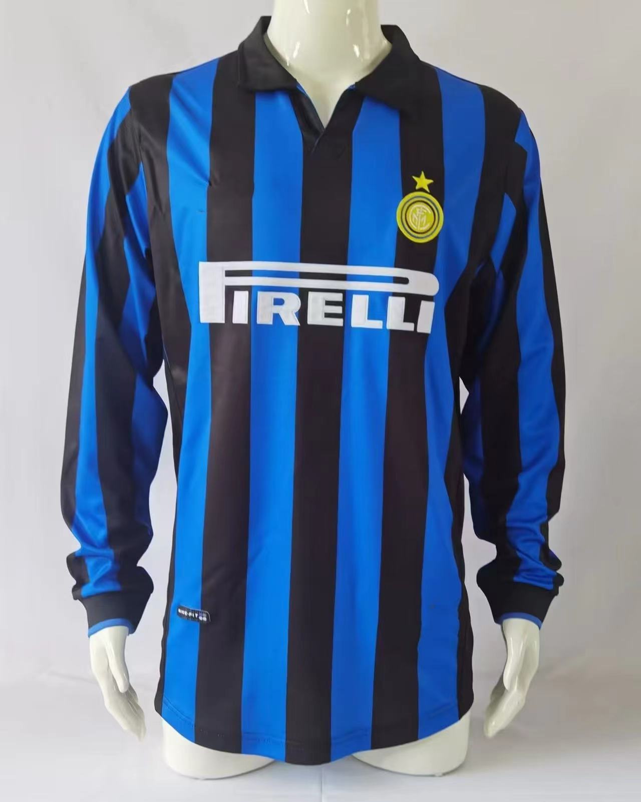 98-99 maître de l'Inter Milan / S