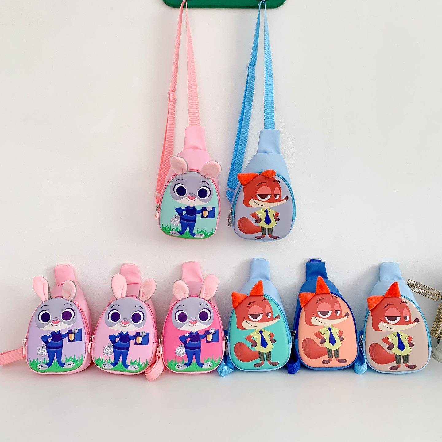 Cross-border wholesale of children's small shoulder bags, cute baby cartoon crossbody bag, Fox Nick kindergarten casual bag