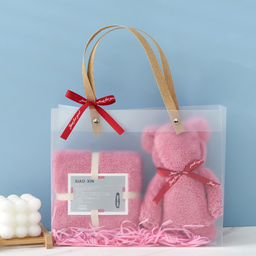 Double PP hand-raised dense coral velvet cute bear towel Japanese gift towel can be placed in a handbag INS style