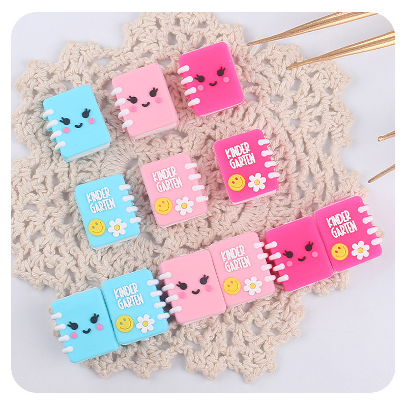 Bebés y niños pequeños dibujos animados silicona cuaderno dentín bebé creativo DIY pacificante chaqueta pulsera accesorios juguetes