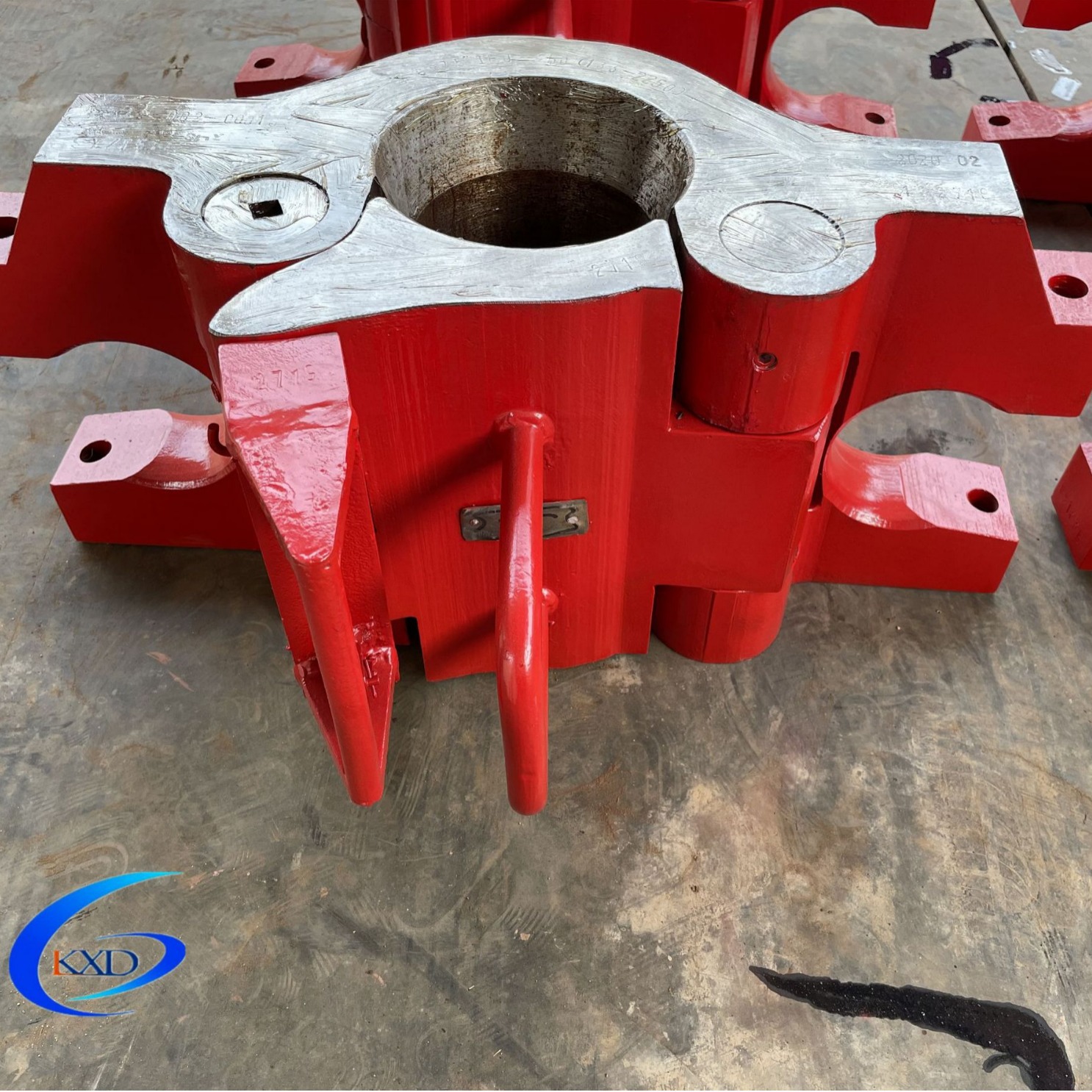 批发钻杆斜坡吊卡现货优惠侧开吊卡牛头吊卡