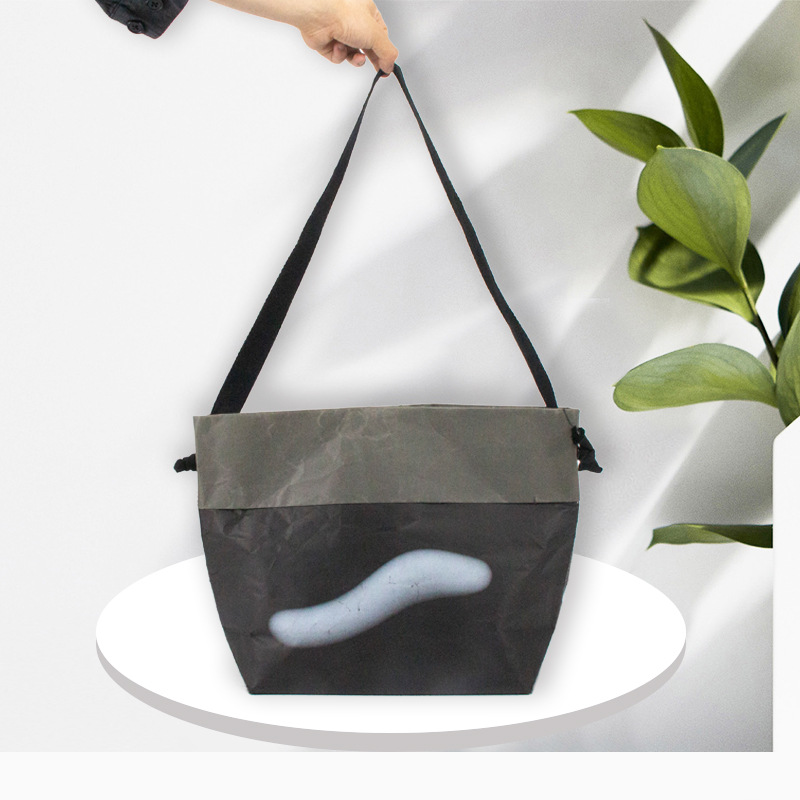 牛皮纸袋定 制单肩休闲购物包 简约便携运动健身跨包短途旅行包