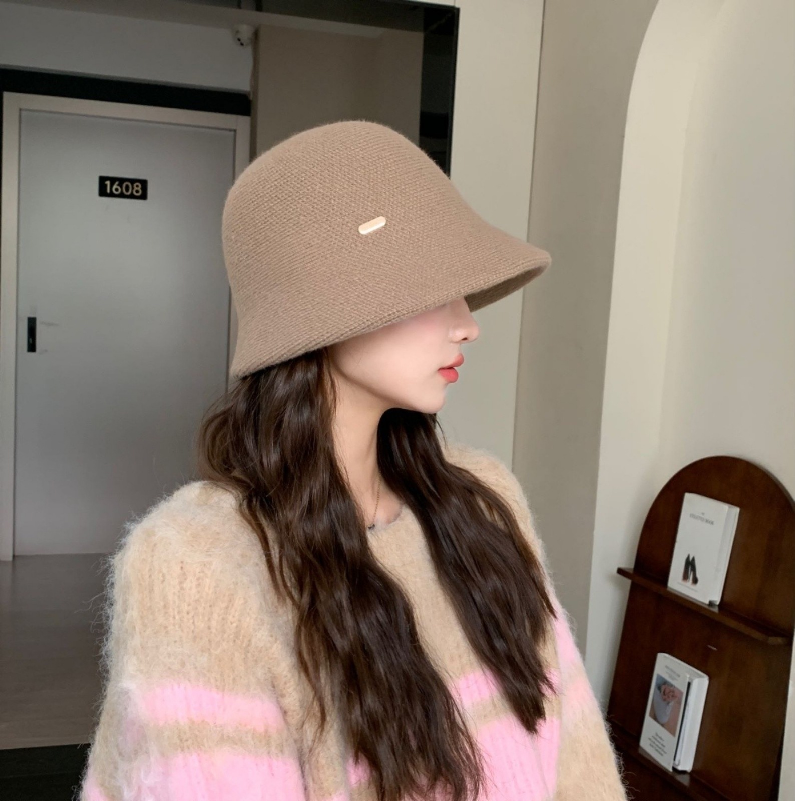 양모 어부 모자 여성의 가을과 겨울 따뜻한 올 매치 얼굴 작은 버킷 모자 우아한 패션 캐주얼 그물 빨간 분지 모자 가을과 겨울