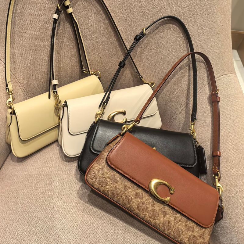 Coach C's New Jet Bag Trapezoidal Small Square Baguette Bag Retro Fashion Flap Shoulder Crossbody Underarm Bag