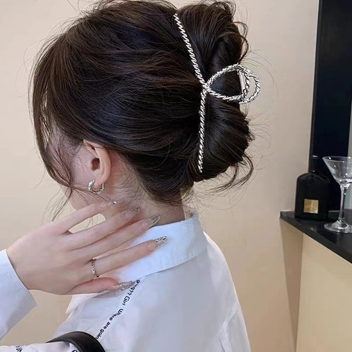  New Silver Metal Shark Clip Hairpin Women's Back Hairpin Large Grappling Clip Headwear Clip Summer