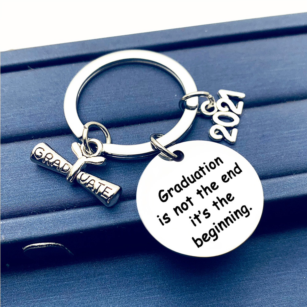 2024 nueva graduación no es el final es la temporada de graduación llavero regalo
