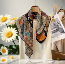 新款春秋双面双色保暖优雅轻奢围脖围巾披肩女真丝方巾羊毛丝巾