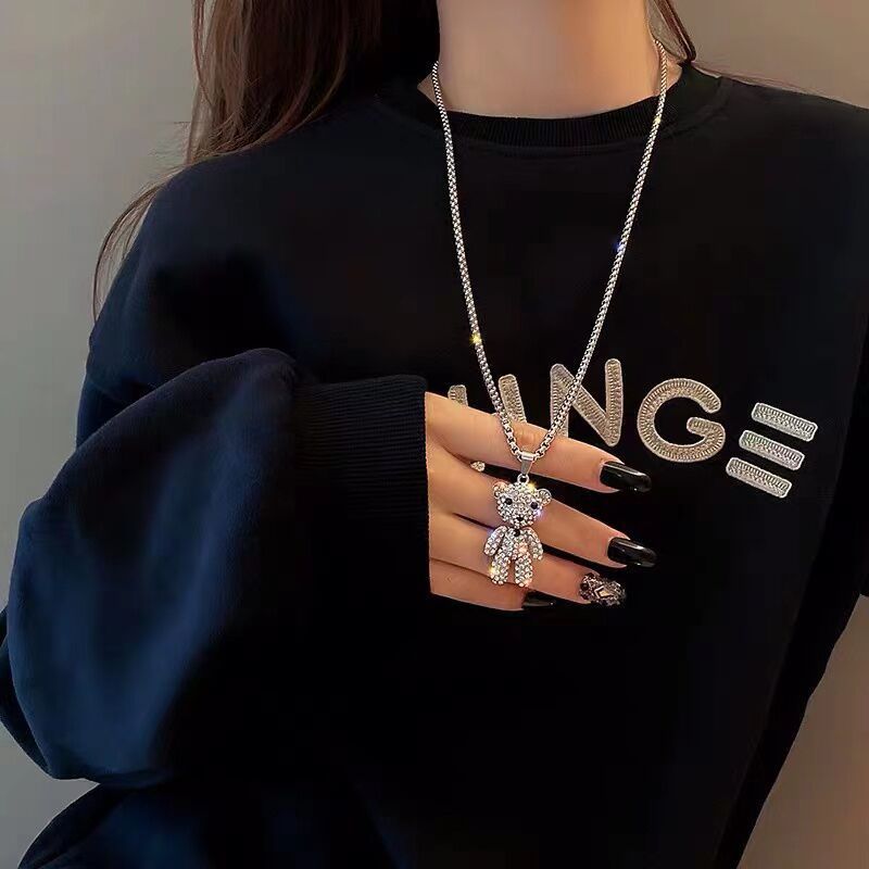 Necklace For Women Sweater Chain Long Luxury Niche Design Accessory Simple Men Couple Sweatshirt Bear Pendant_voghion.com
