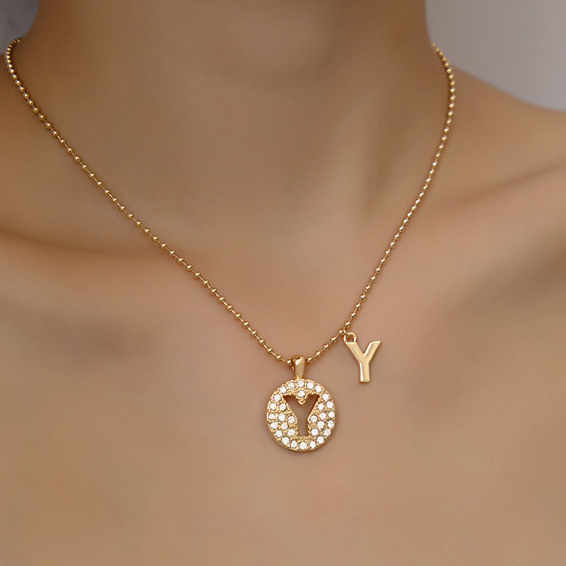 Autumn And Winter New Sweater Chain Diamond 26 English Letter Pendant Necklace Ins Style Design Sense Clavicle Necklace Wholesale display picture 10