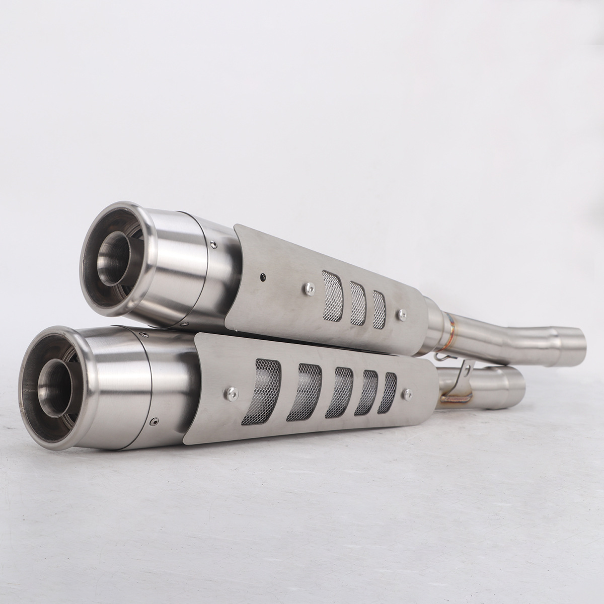 Suitable for Triumph Scrambler 900 motorcycle exhaust pipe modification, front and rear sections
