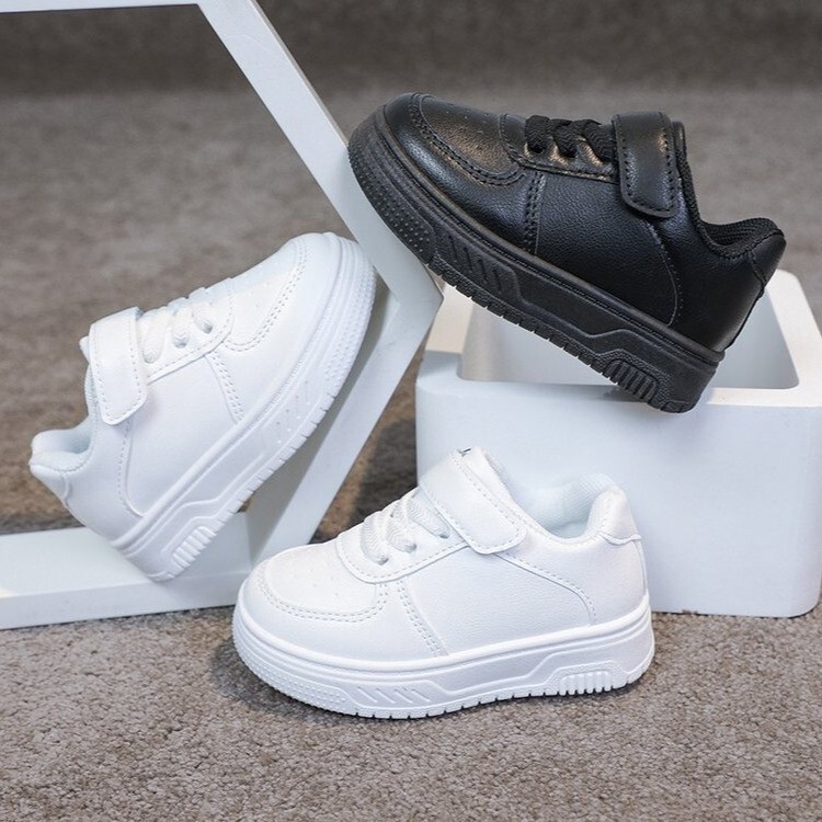 2026 Spring and Autumn Boys' and Girls' Leather Shoes, Children's Sneakers, Student Shoes, Trendy Casual Shoes 2026 Spring and Autumn Boys' and Girls' Leather Shoes, Children's Sneakers, Student Shoes, Trendy Casual Shoes
