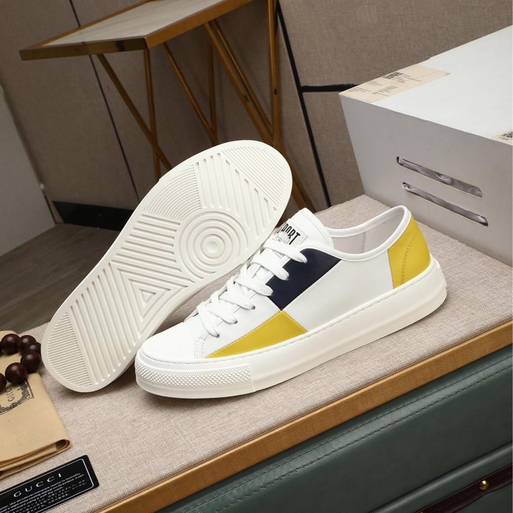 Sneakers uomo di lusso in vera pelle bianca scarpe casual_voghion.com
