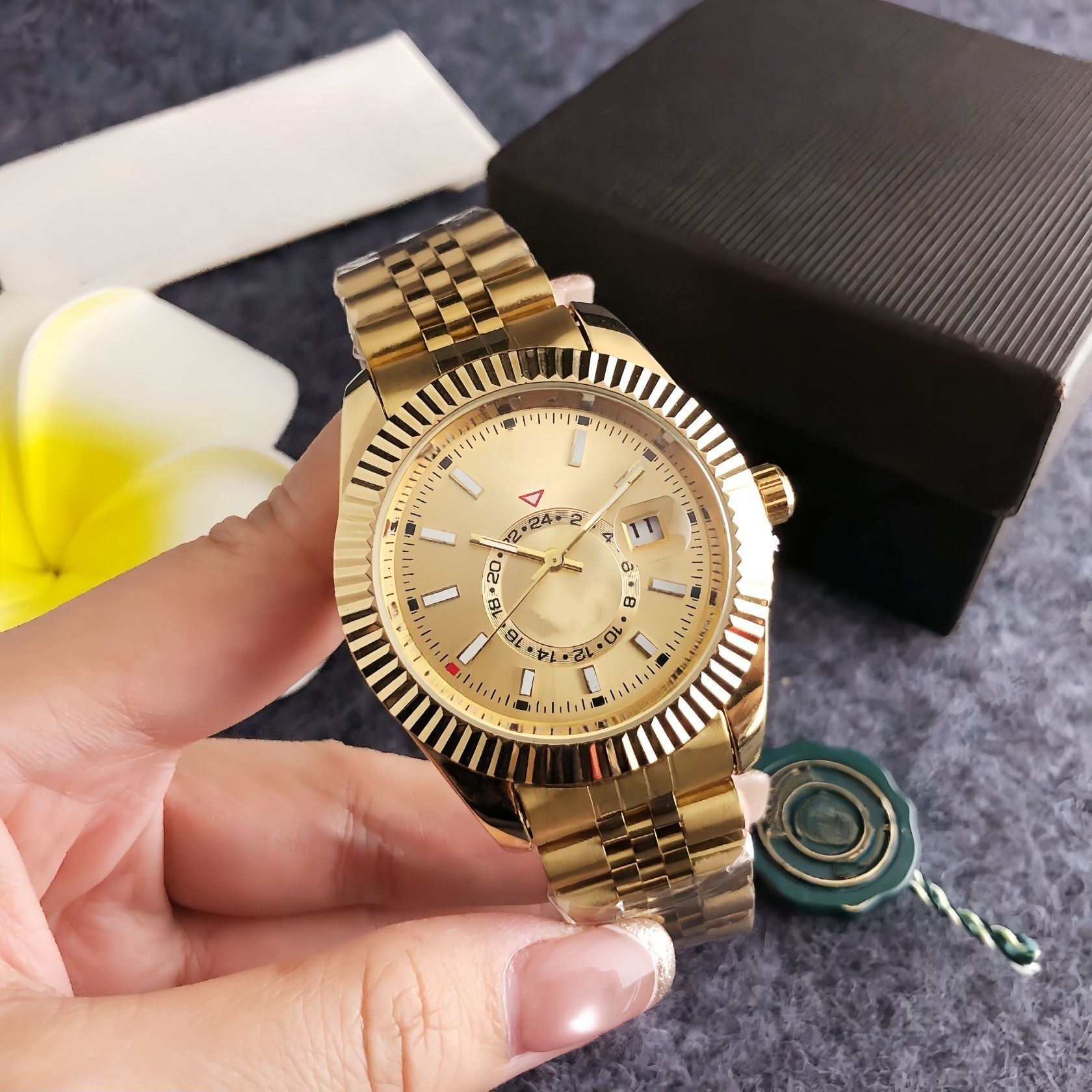 Cross-Border Fashion Gold Men's Watch Gold Multi-Function Dial Steel Band Design Men's Watch Business Trend Men's Watch