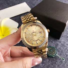 跨境时尚金色男表金色多功能表盘钢带设计男士腕表商务潮流男款