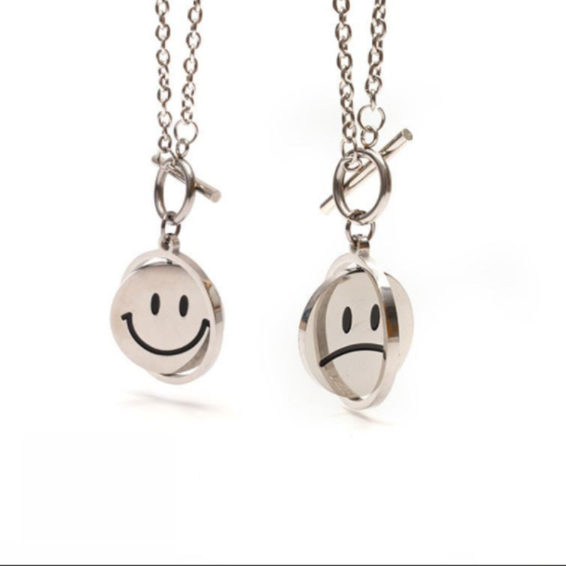 Rotating smiley face crying face necklace switching expression ins sweater chain hip hop fashion men and women personalized pendant accessories fashion