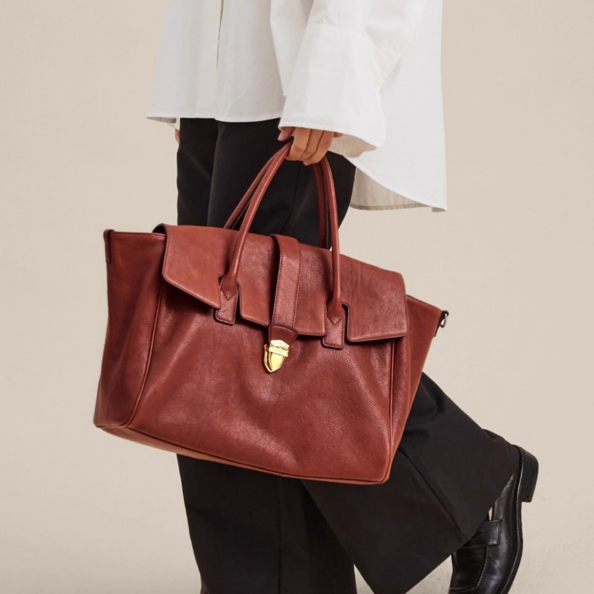 2026 New Handheld Shoulder Briefcase For Women, Genuine Leather Retro Large Capacity Commuter Top Grain Vegetable Tanned Cowhide Bag - Thumbnail 4