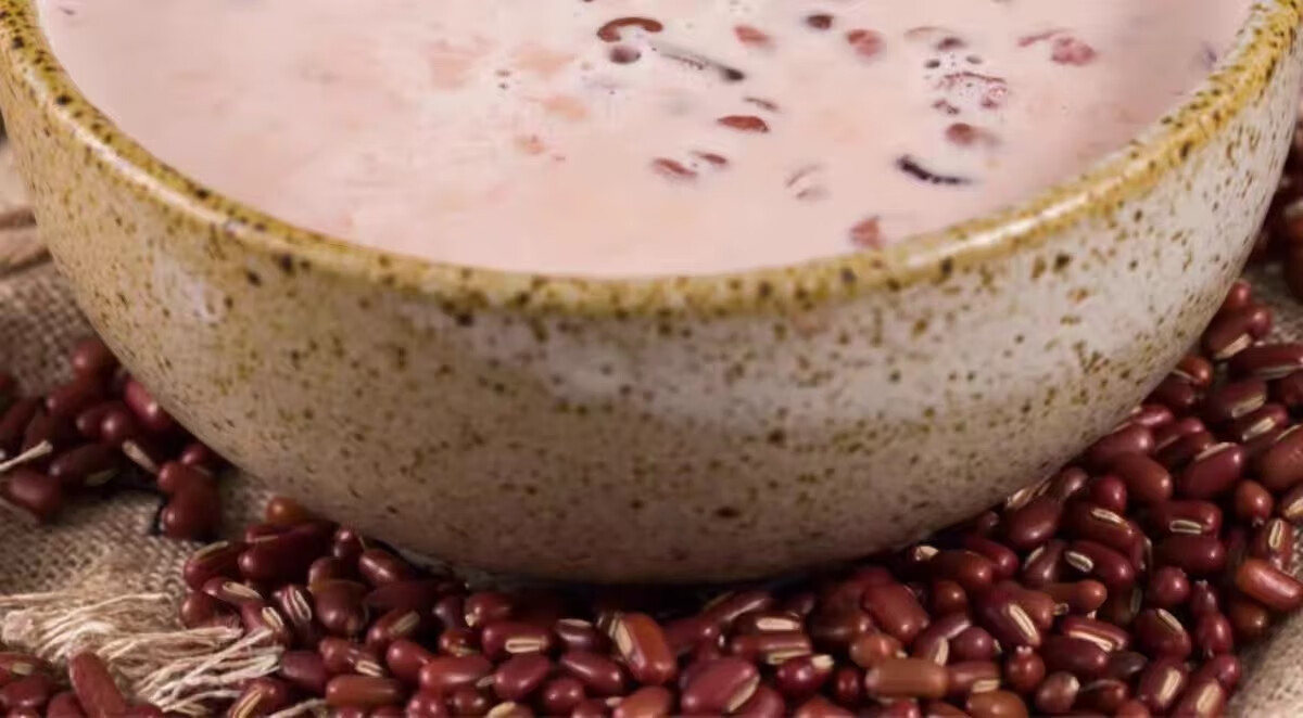 Adzuki Bean Chi Xiao Dou 500g Dried Red Beans for Soup Congee and Dessert Paste in use