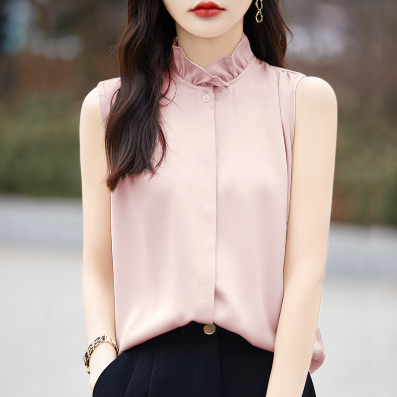 Light and elegant pink
