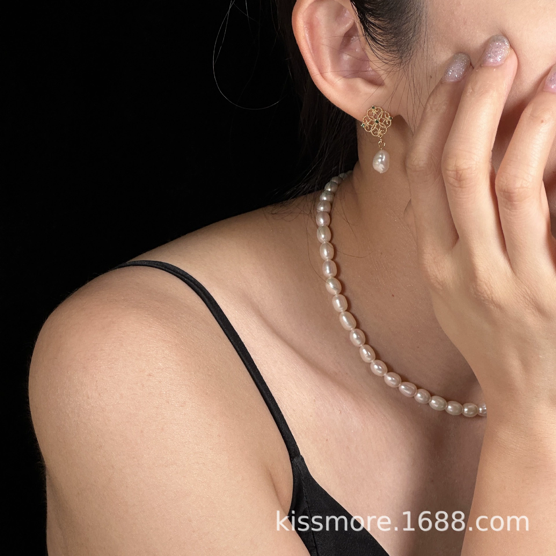 Retro earrings from pearl, light luxury style, high-quality style, Chinese style