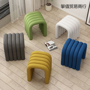 Modern Minimalist Creative Irregular Low Stool for Home Use, Nordic Designer Bedroom Vanity Ins-Style Photo Chair
