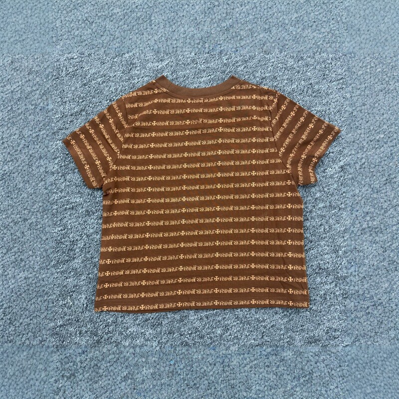 Croix Brown All-Over Cross-Striped Short-Sleeve T-Shirt for Women, Retro Chic Slim-Fit Round Neck Top with Embroidered Logo Croix Brown All-Over Cross-Striped Short-Sleeve T-Shirt for Women, Retro Chic Slim-Fit Round Neck Top with Embroidered Logo
