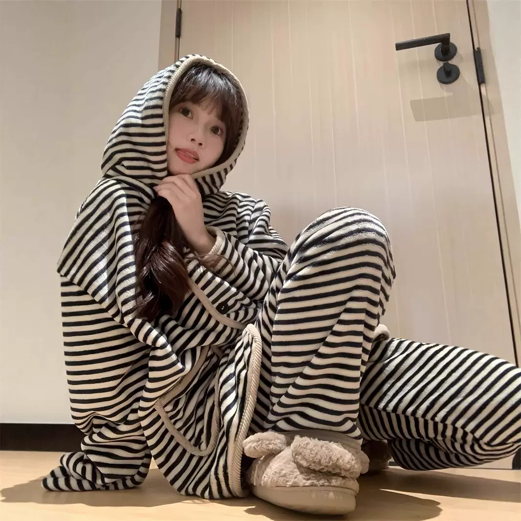 高级感条纹连帽珊瑚绒网红睡衣女秋冬季新款海岛绒加厚家居服套装