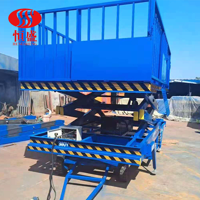 厂家定制养猪场中转装猪台电动升降卸猪台拉猪上下猪台移动卸猪台