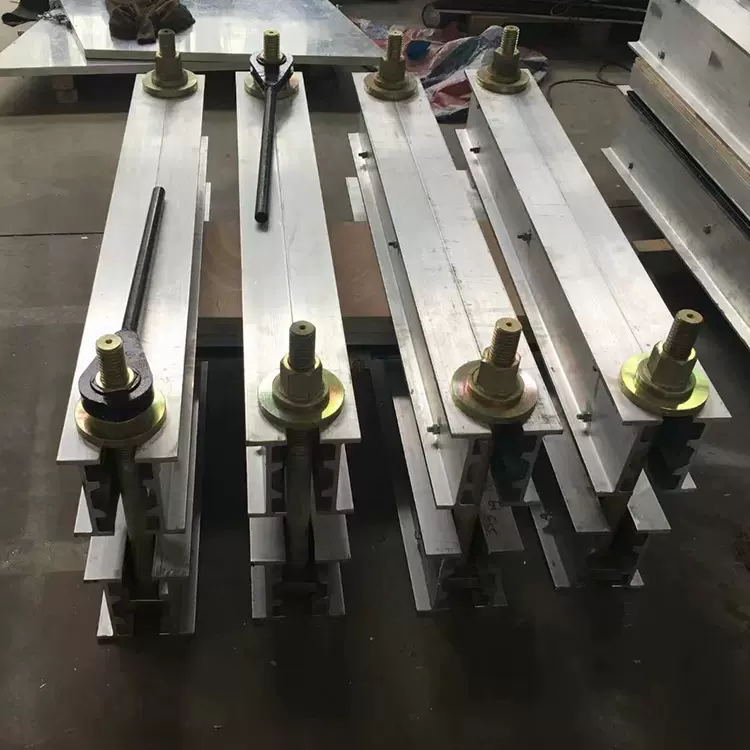 中旺电热式防爆型皮带硫化机自动平板硫化机皮带式接头修补机