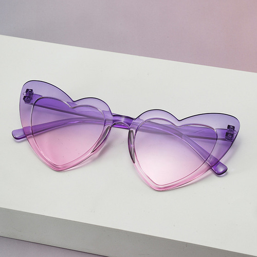 2025 European and American Angle Heart Sunglasses for Women, Sun Protection, Fashion UV-Blocking Eyewear for Ladies