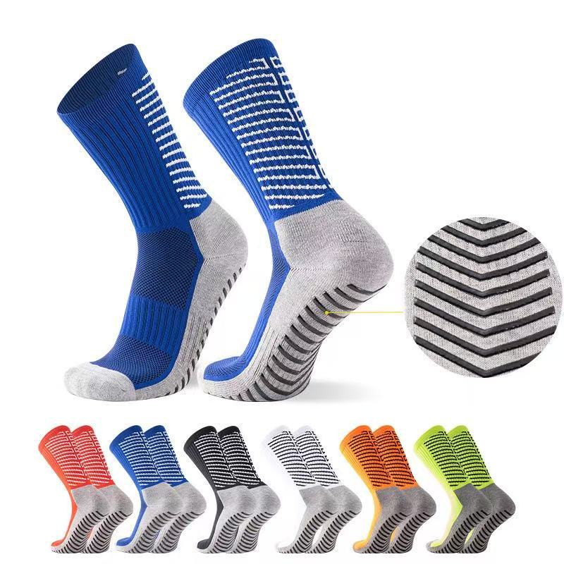 Sports Non-Slip Dotted Socks, Quick-Drying, Thicker Football Socks, Mid-Length Men's Sports Socks, Claw Socks, Professional Cross-Border