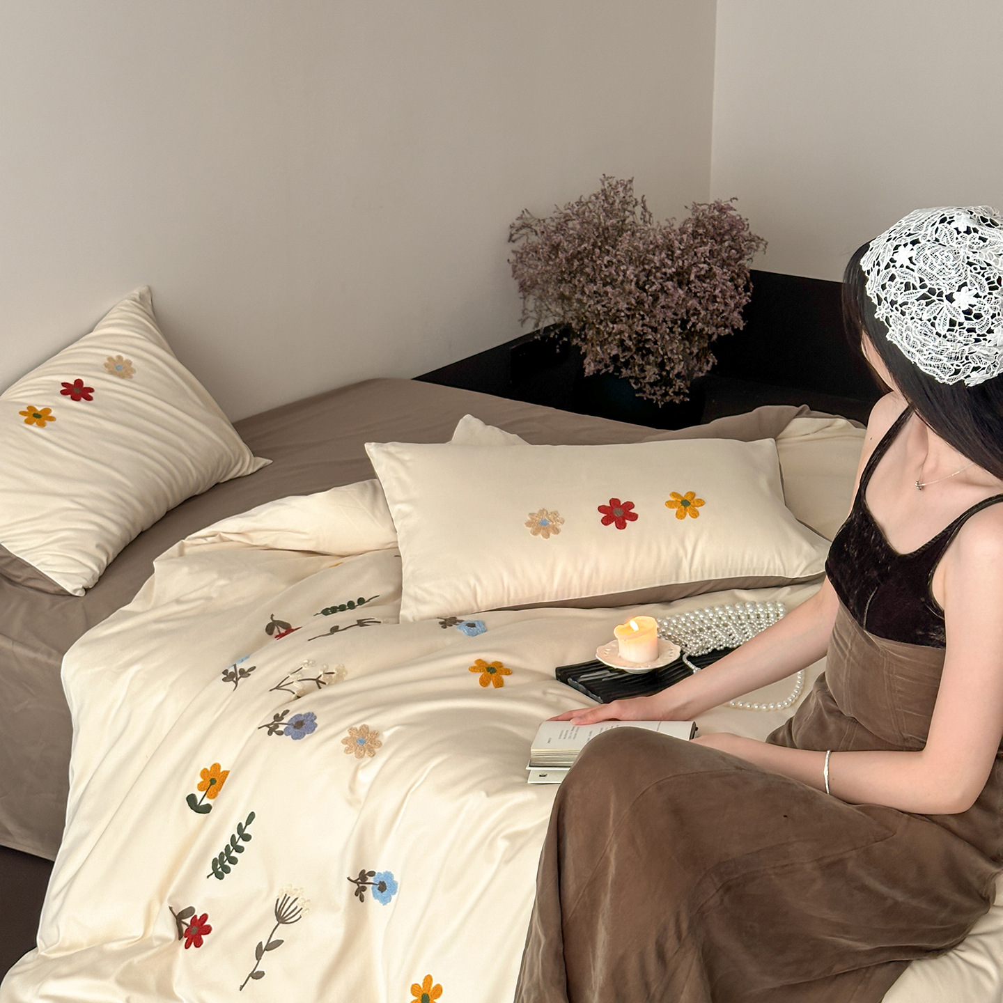 Brushed Cotton Four-piece Bedding Set For Autumn And Winter_voghion.com