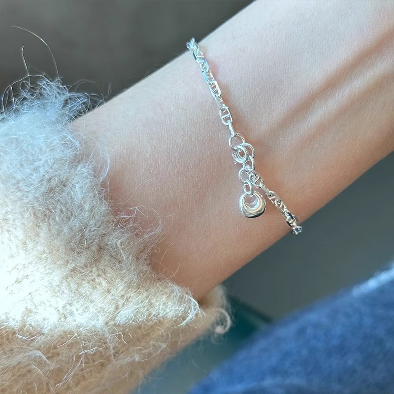 シルバービーズ織りクリスタルパールブレスレットレディースライトラグジュアリーニッチファッションブレスレット秋冬気質多用途ハンドジュエリー|undefined